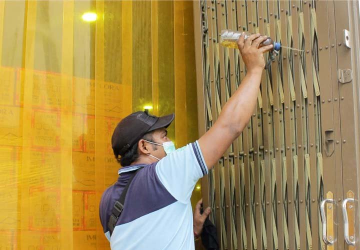 Tips Merawat Pintu Besi Harmonika